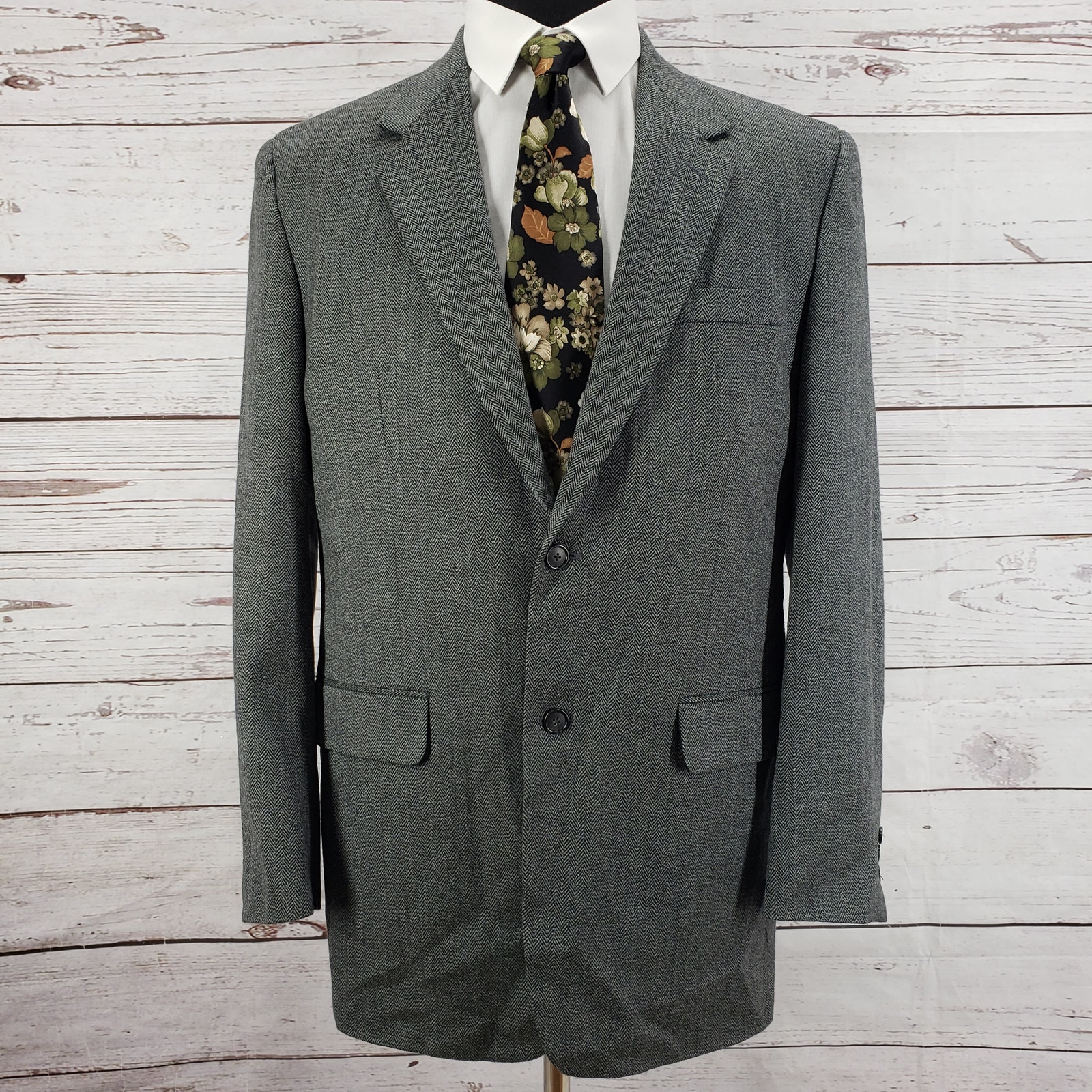 Meeting Streets Men's Herringbone Lambswool Cashmere Sportscoat Size 42l